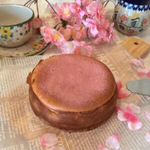 おかしやえむです。 さくらも散り終わっちってますが さくらの […]